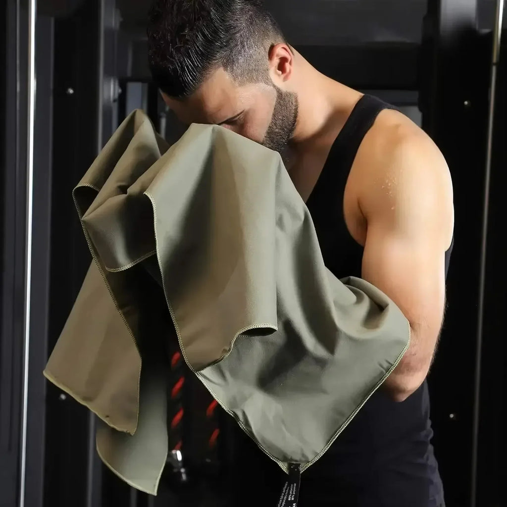 Quick Dry Microfiber Sports Towel, Compact and Absorbent