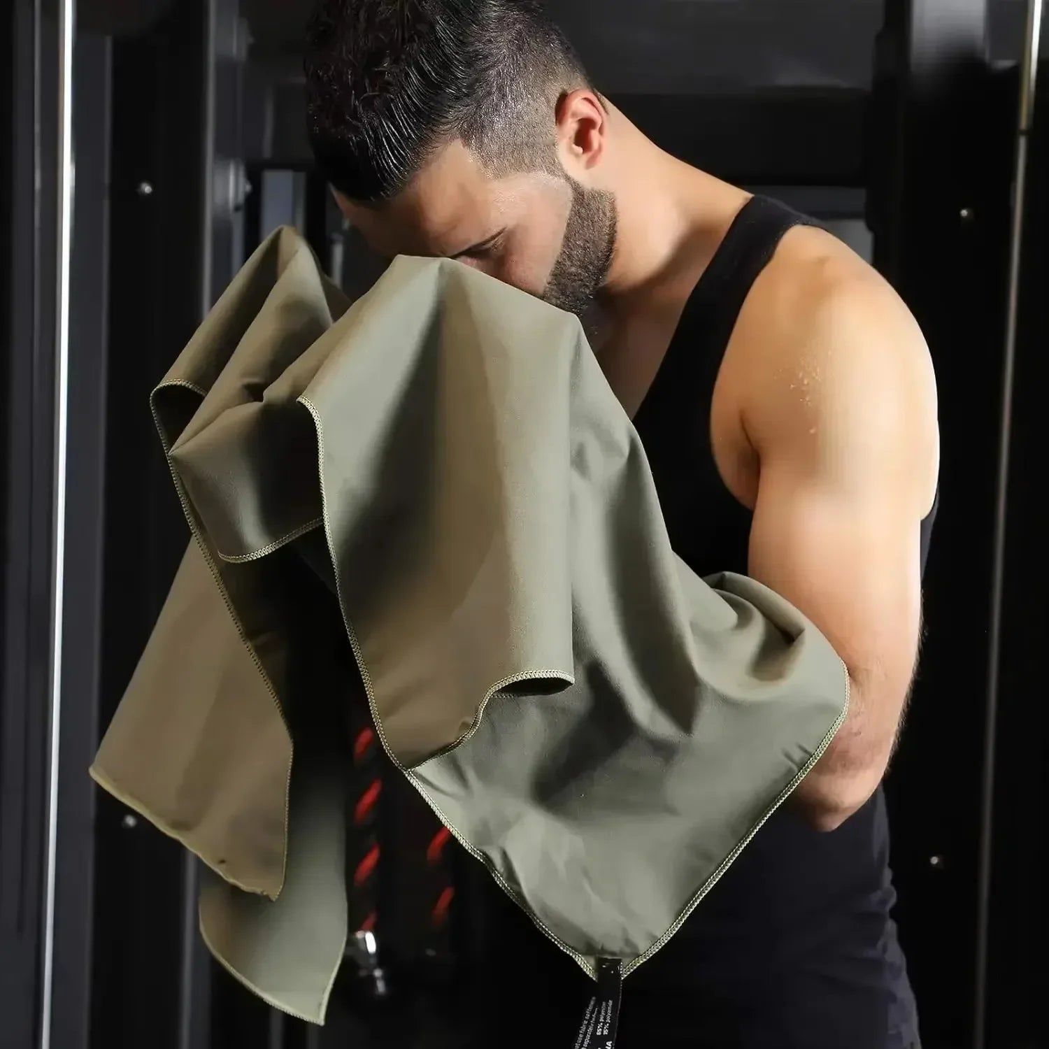 Quick Dry Microfiber Sports Towel, Compact and Absorbent